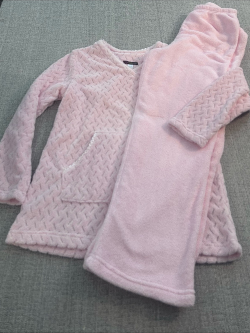Stan Herman Plush Light Pink Pajama Set - Long Sleeve Top & Pants Size S